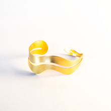 Cargar imagen en el visor de la galería, Brazalete Río Dorado
