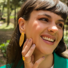 Cargar imagen en el visor de la galería, Anillo Hoja
